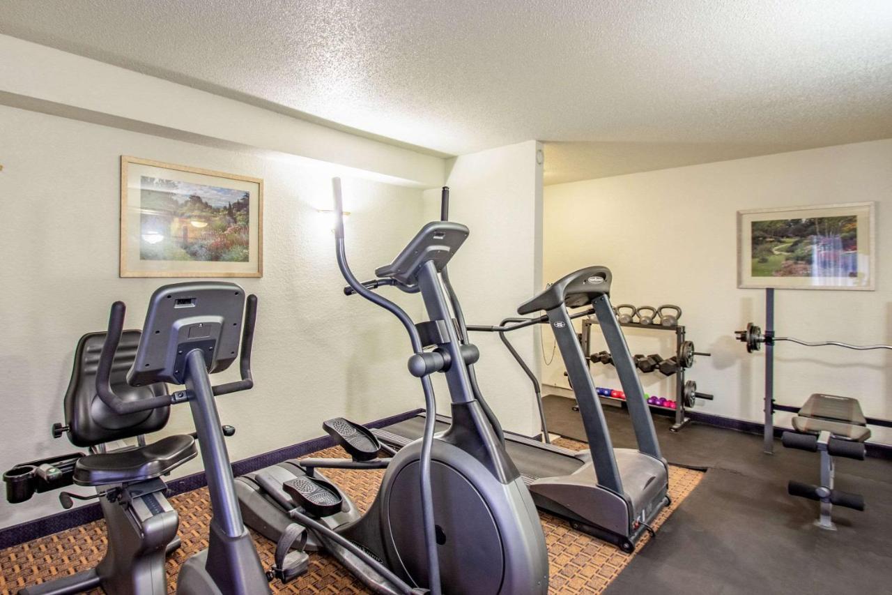 Quality Inn Milwaukee- Brookfield Kültér fotó