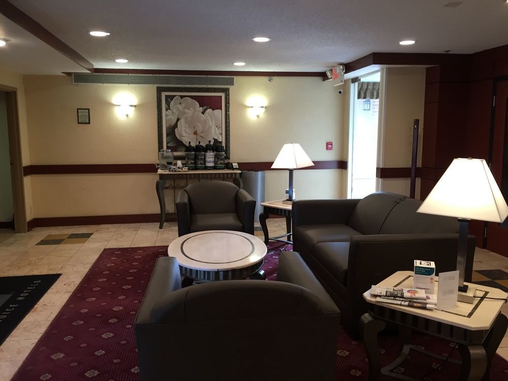 Quality Inn Milwaukee- Brookfield Kültér fotó