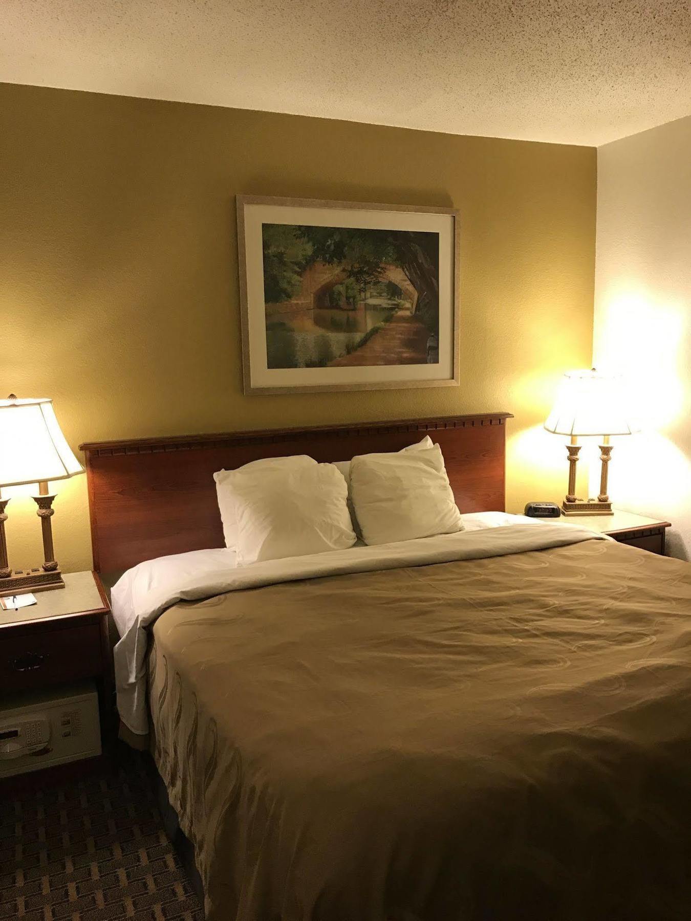 Quality Inn Milwaukee- Brookfield Kültér fotó