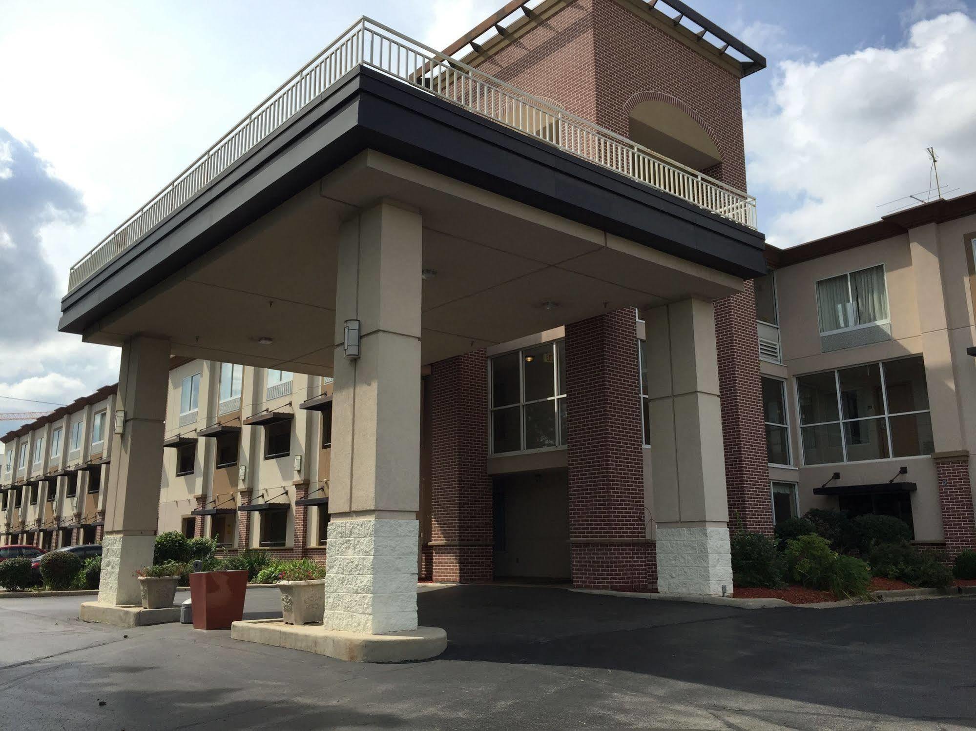 Quality Inn Milwaukee- Brookfield Kültér fotó