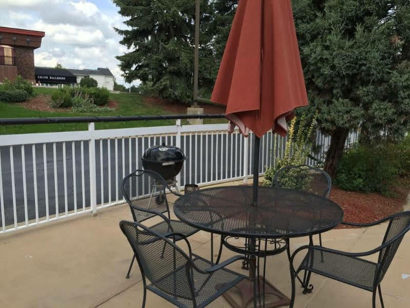 Quality Inn Milwaukee- Brookfield Kültér fotó